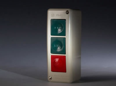 ��ť����PB